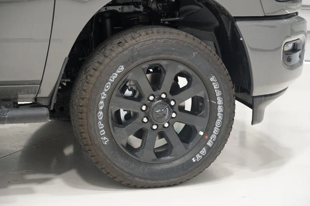 2027 RAM 2500 Black Express
