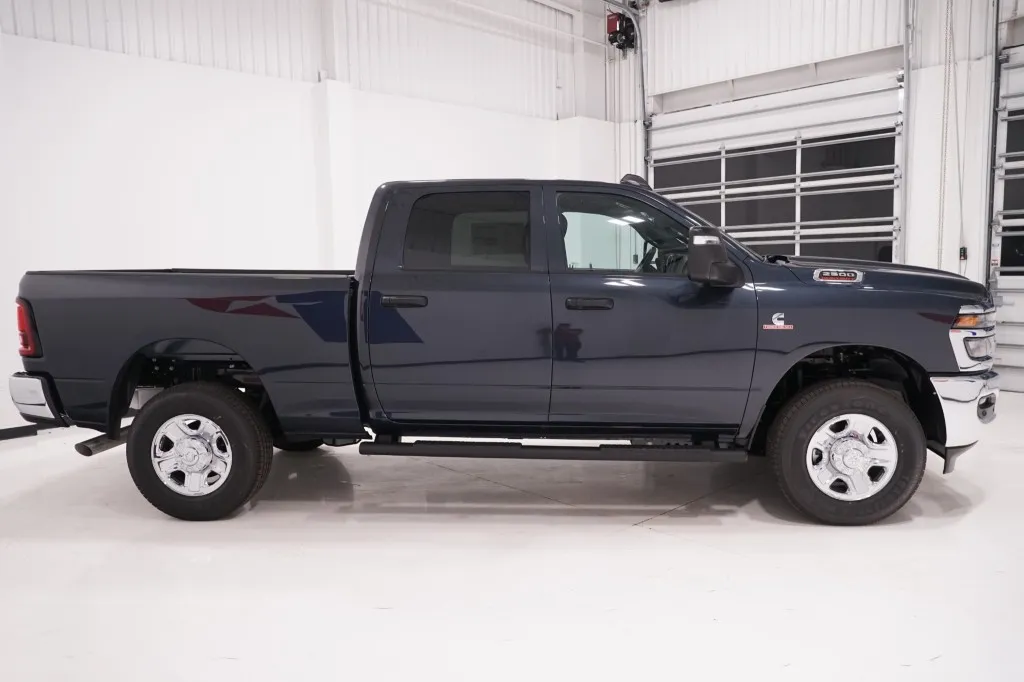 2027 RAM 2500 Tradesman 2027 RAM 2500 Tradesman