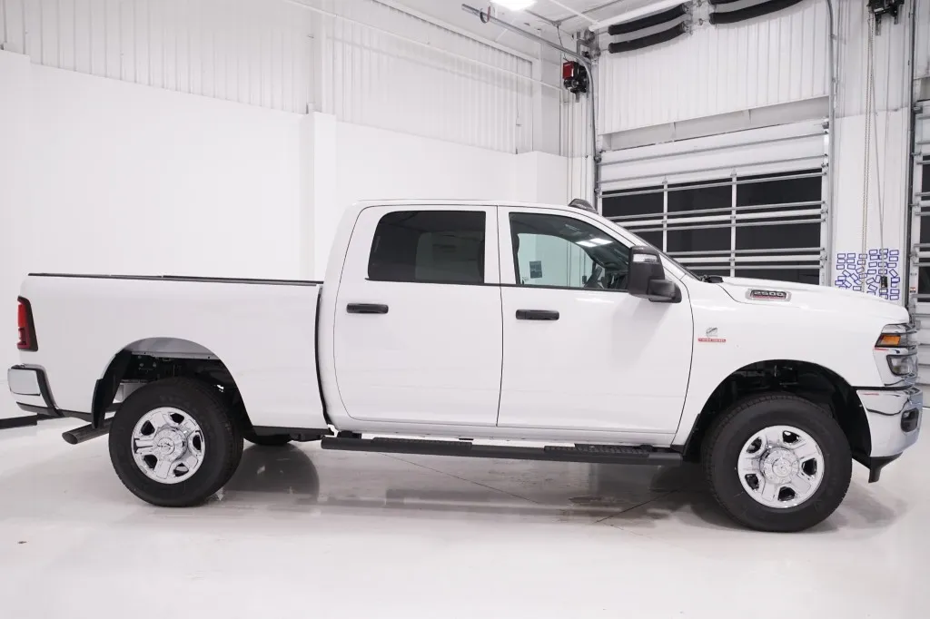 2027 RAM 2500 Tradesman 2027 RAM 2500 Tradesman
