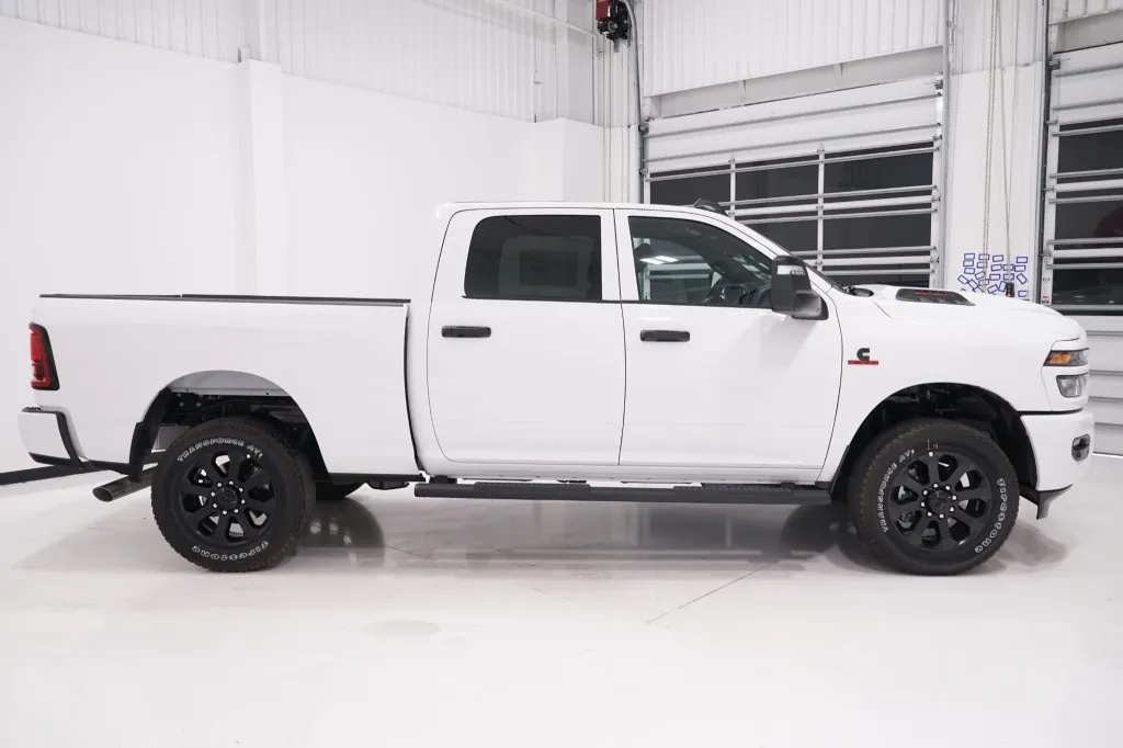 2027 RAM 2500 Black Express