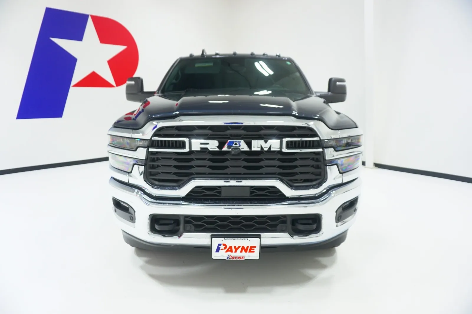 2026 RAM 2500 Black Express 2026 RAM 2500 Black Express