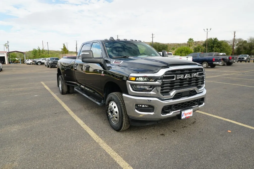 2026 RAM 3500 Tradesman 2026 RAM 3500 Tradesman