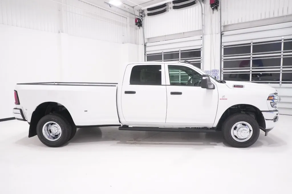 2027 RAM 3500 Tradesman