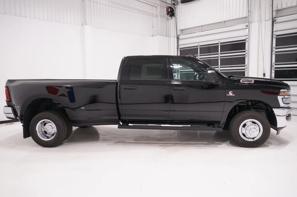 2027 RAM 3500 Tradesman