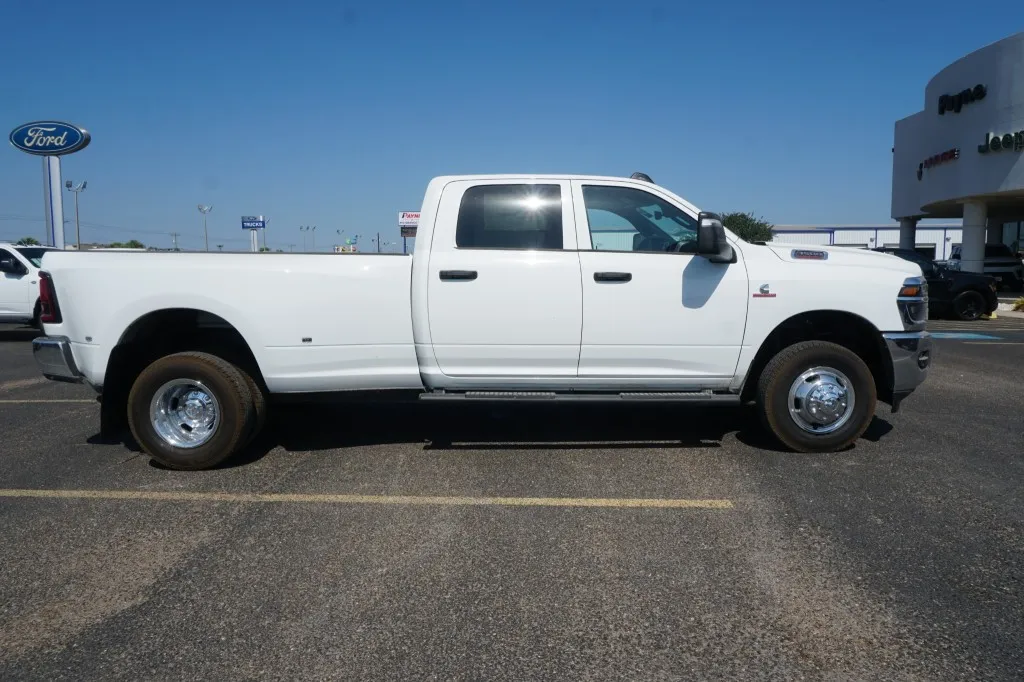 2027 RAM 3500 Tradesman