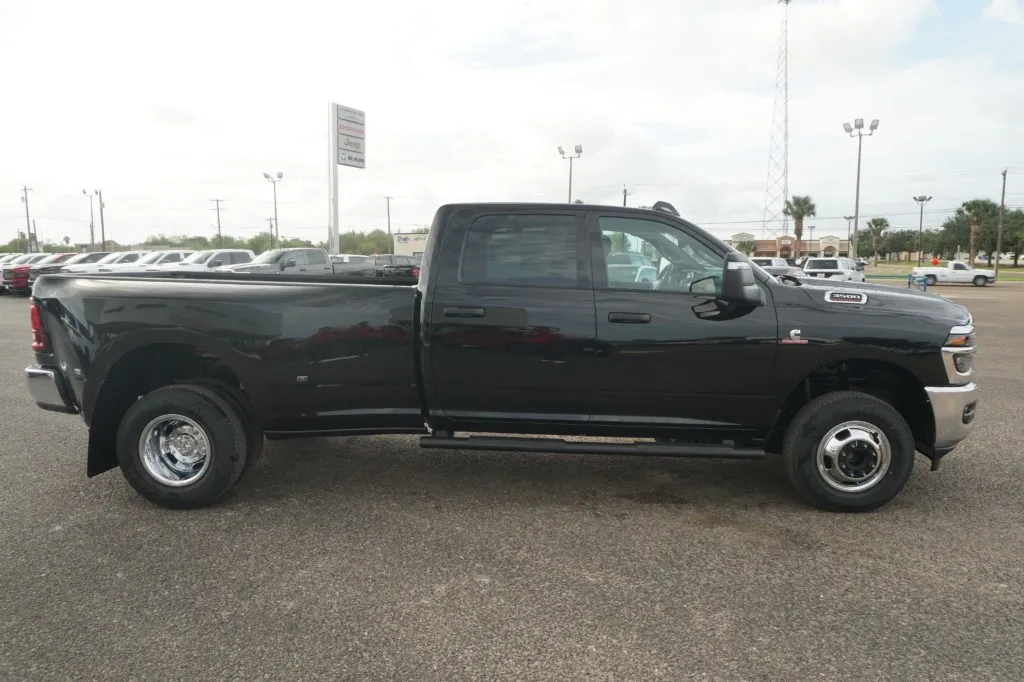 2027 RAM 3500 Tradesman