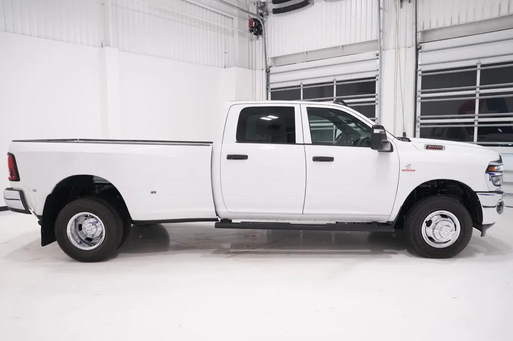 2027 RAM 3500 Tradesman