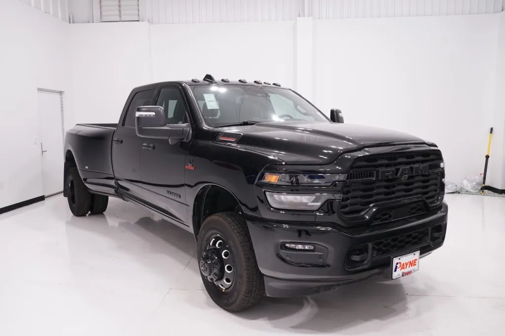 2027 RAM 3500 Lone Star 2027 RAM 3500 Lone Star
