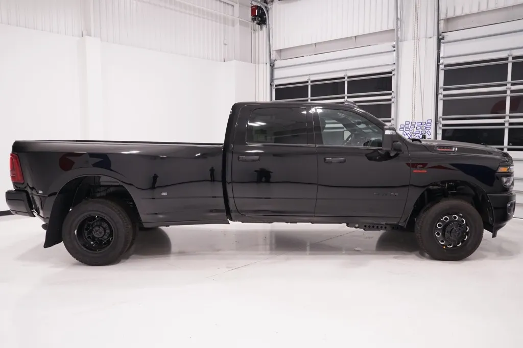 2027 RAM 3500 Lone Star 2027 RAM 3500 Lone Star