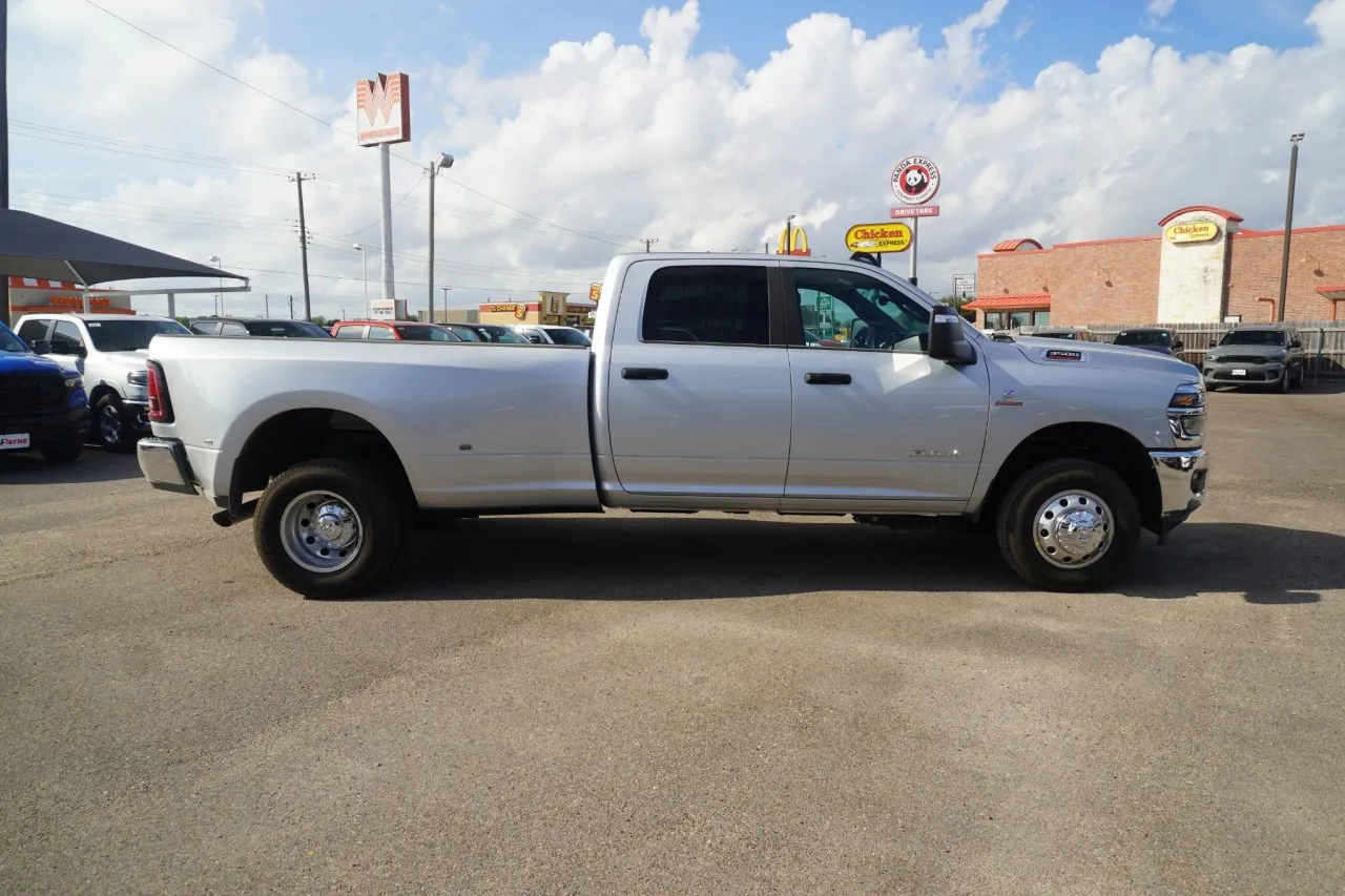 2027 RAM 3500 Lone Star 2027 RAM 3500 Lone Star