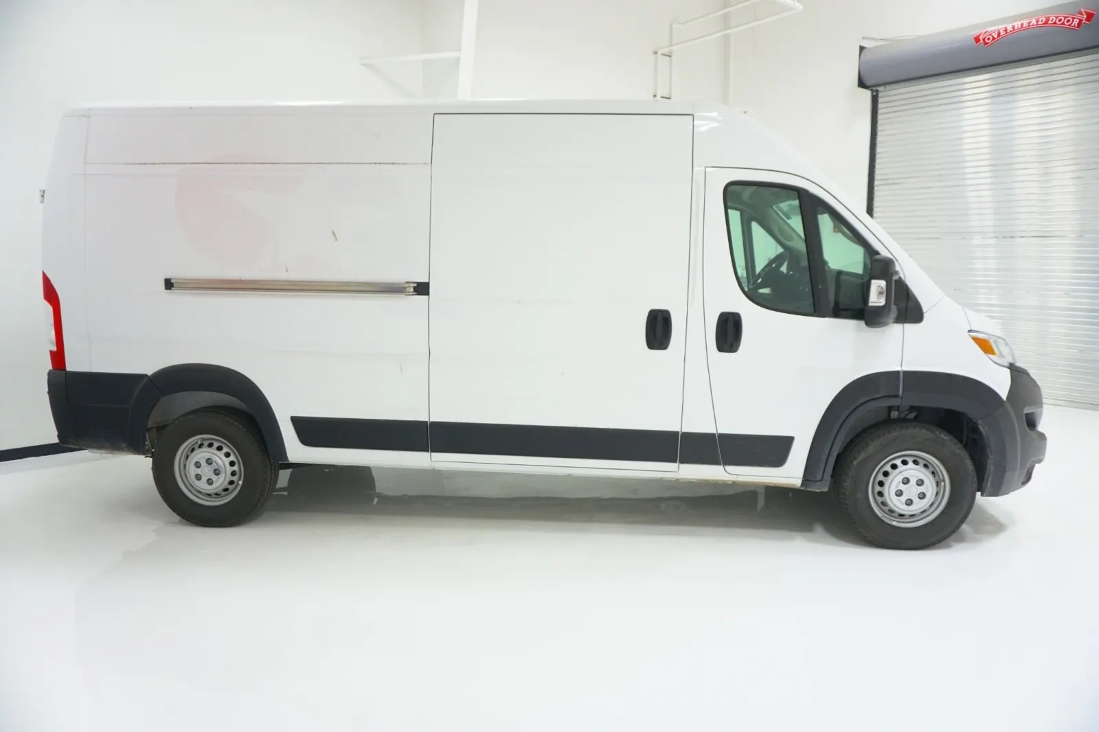 2026 RAM ProMaster Cargo Van Tradesman