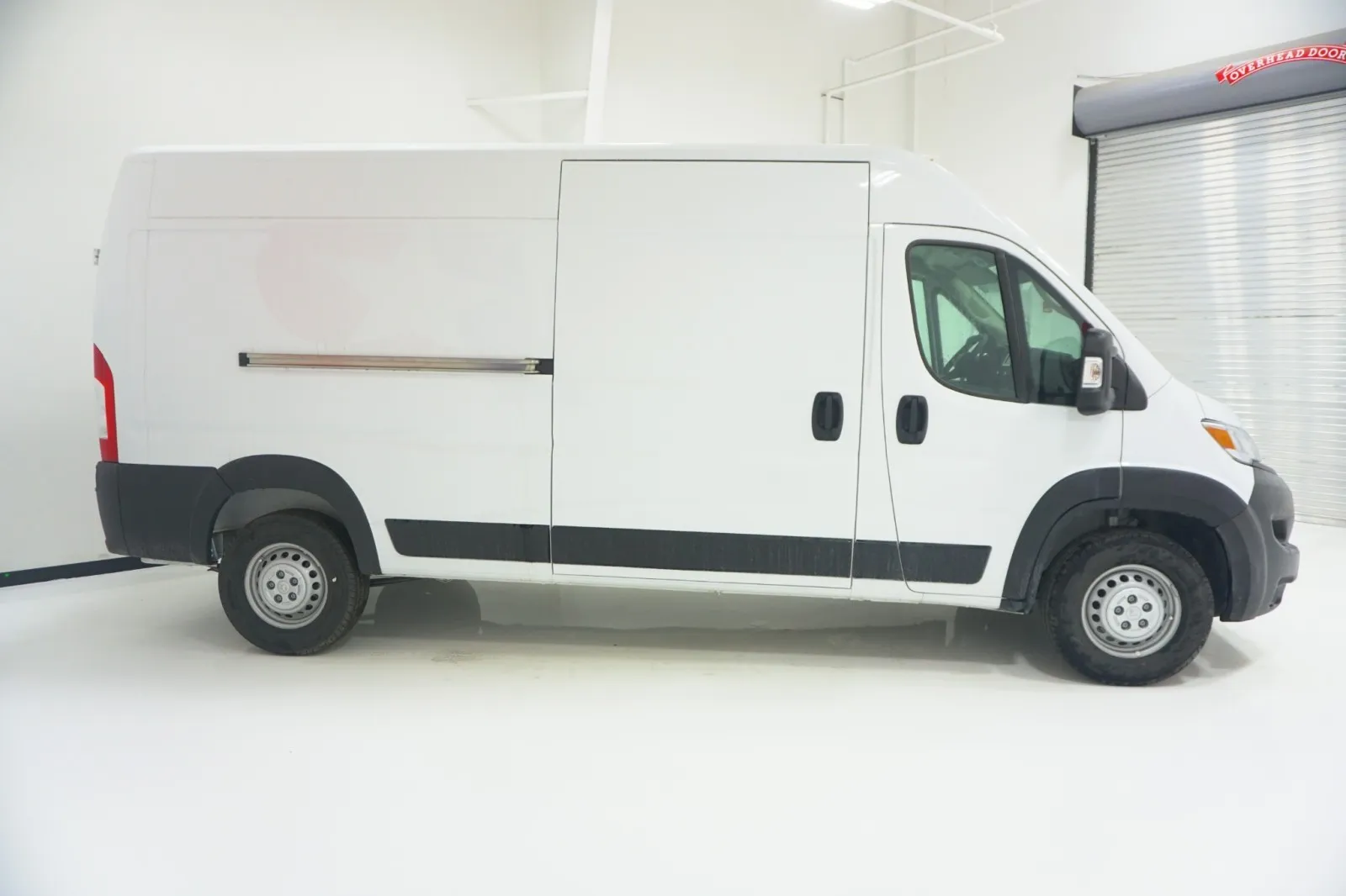 2026 RAM ProMaster Window Van Tradesman