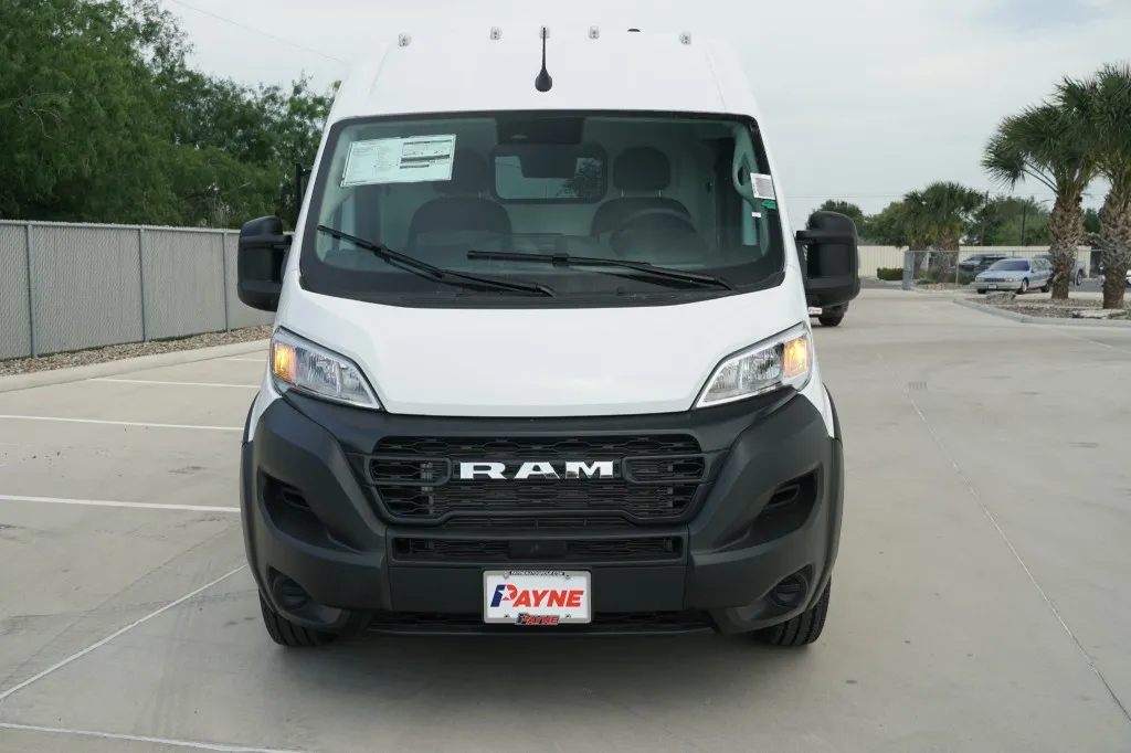 2026 RAM ProMaster Window Van Tradesman