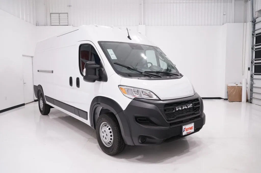 2026 RAM ProMaster Cargo Van Tradesman