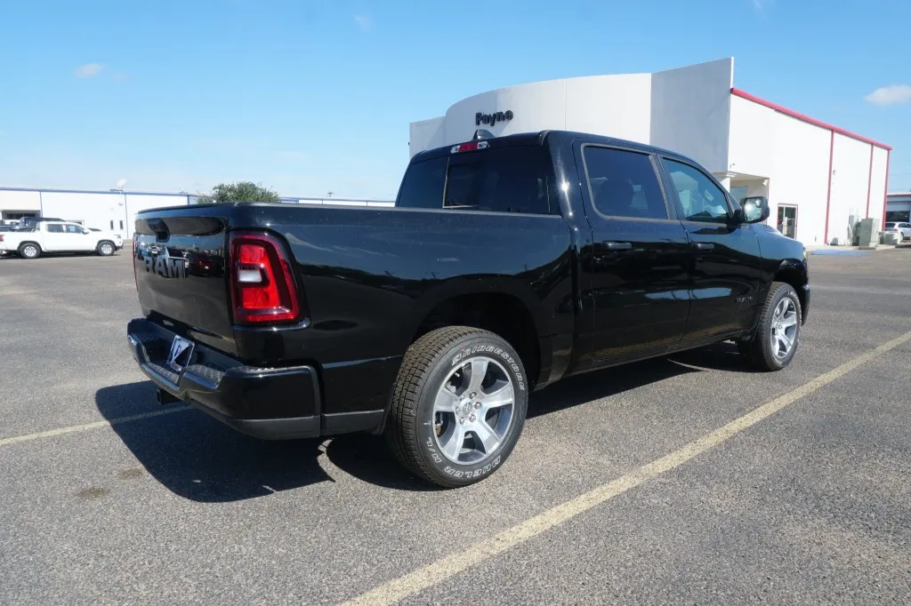 2026 RAM 1500 Express 2026 RAM 1500 Express