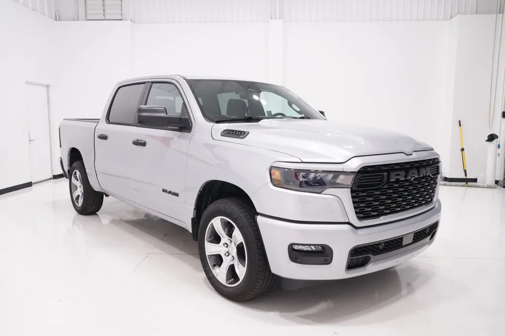 2027 RAM 1500 Express