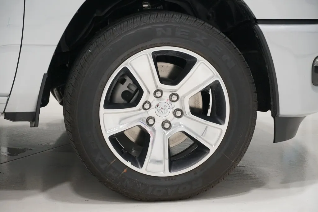 2027 RAM 1500 Express