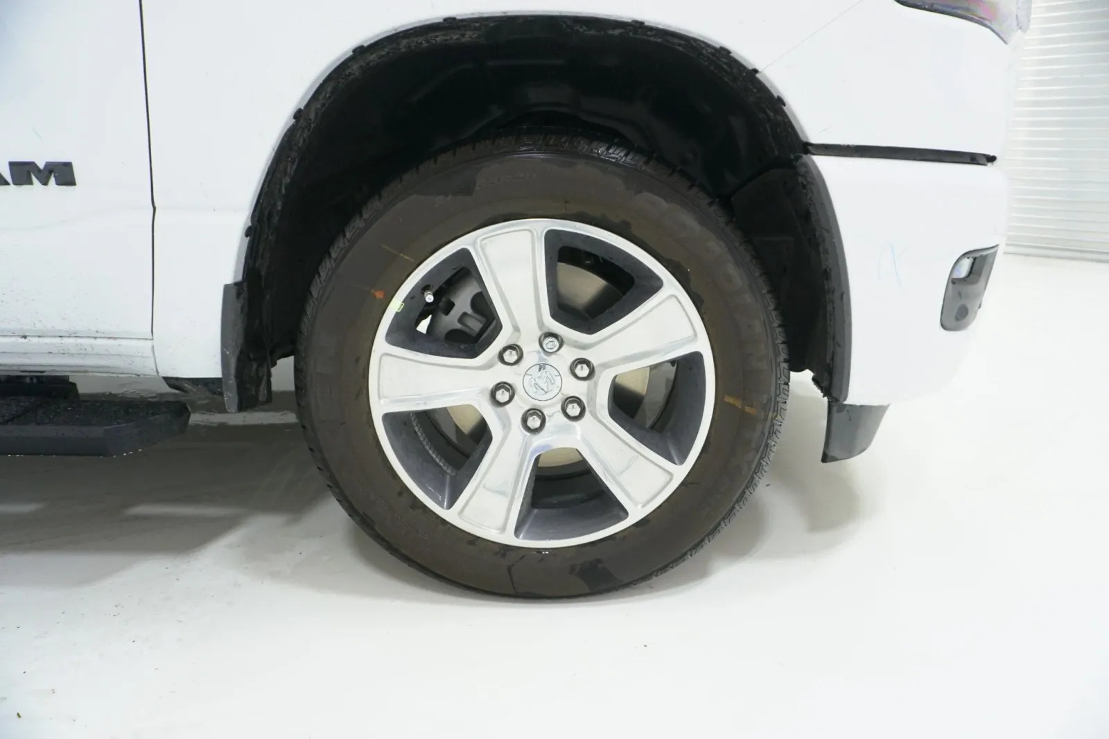2027 RAM 1500 Express