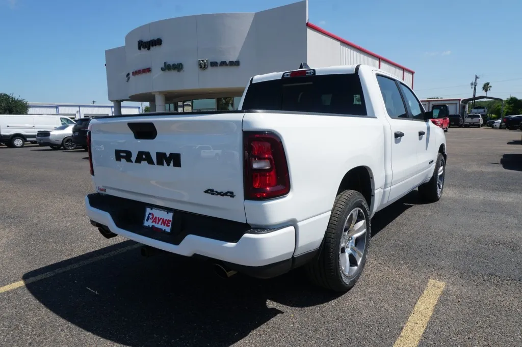 2026 RAM 1500 Express