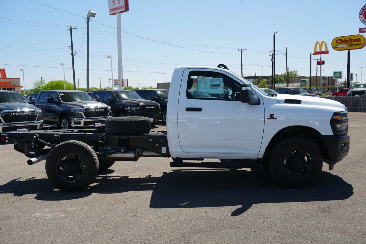 2026 RAM 3500 Chassis Cab Tradesman