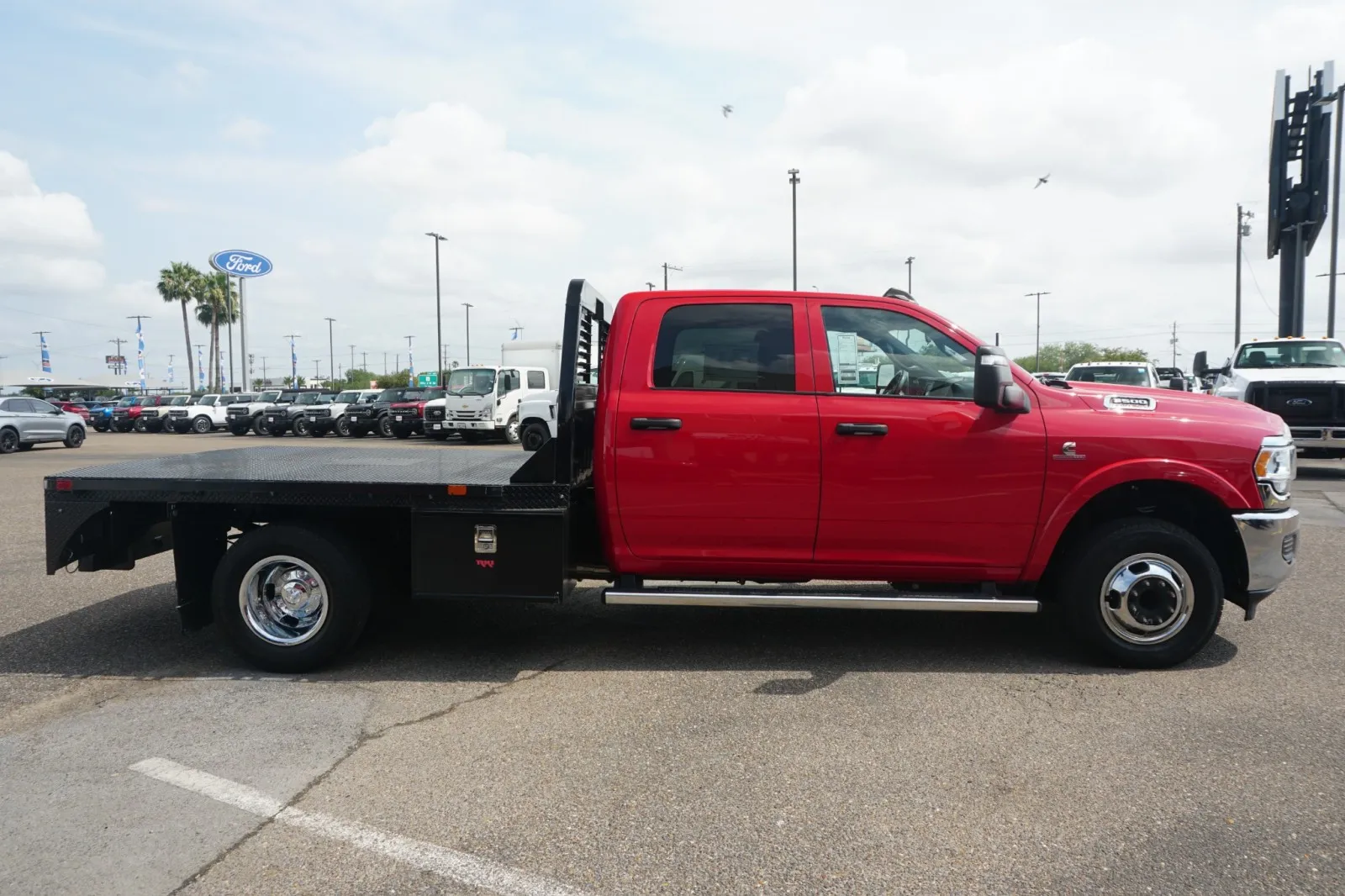 2024 RAM 3500 Chassis Cab Tradesman