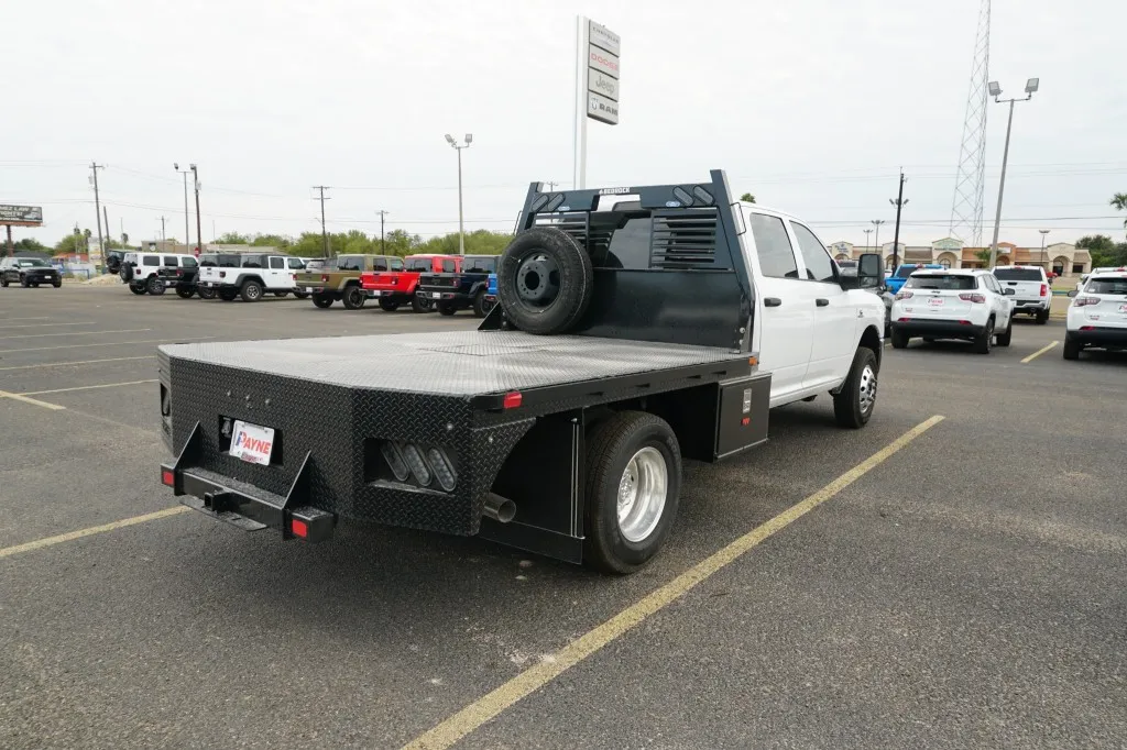2026 RAM 3500 Chassis Cab Tradesman 2026 RAM 3500 Chassis Cab Tradesman