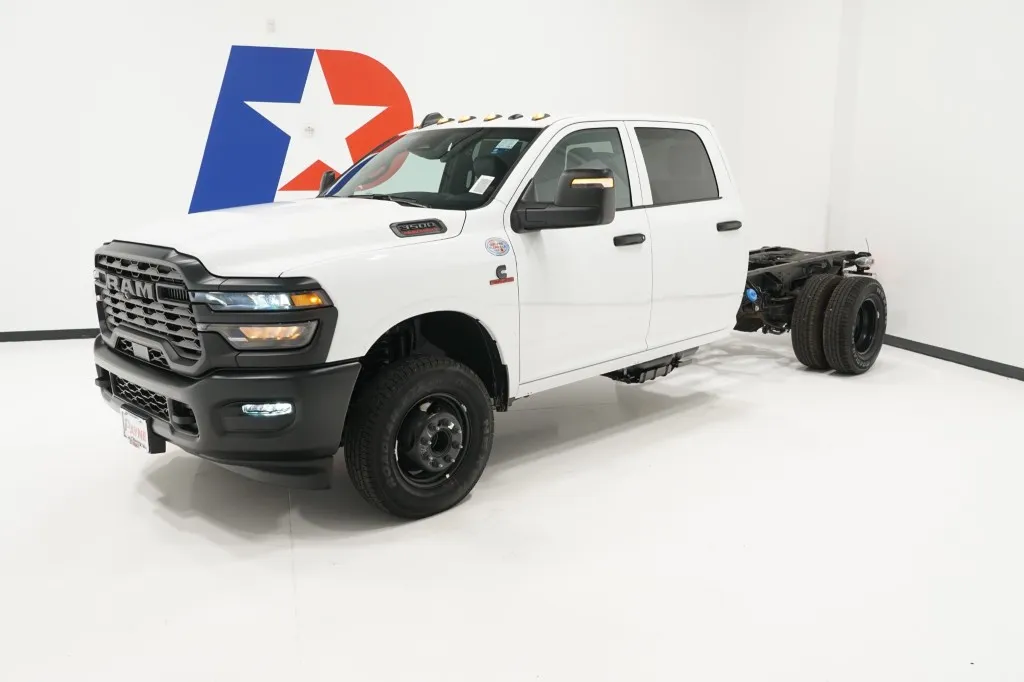 2026 RAM 3500 Chassis Cab Tradesman