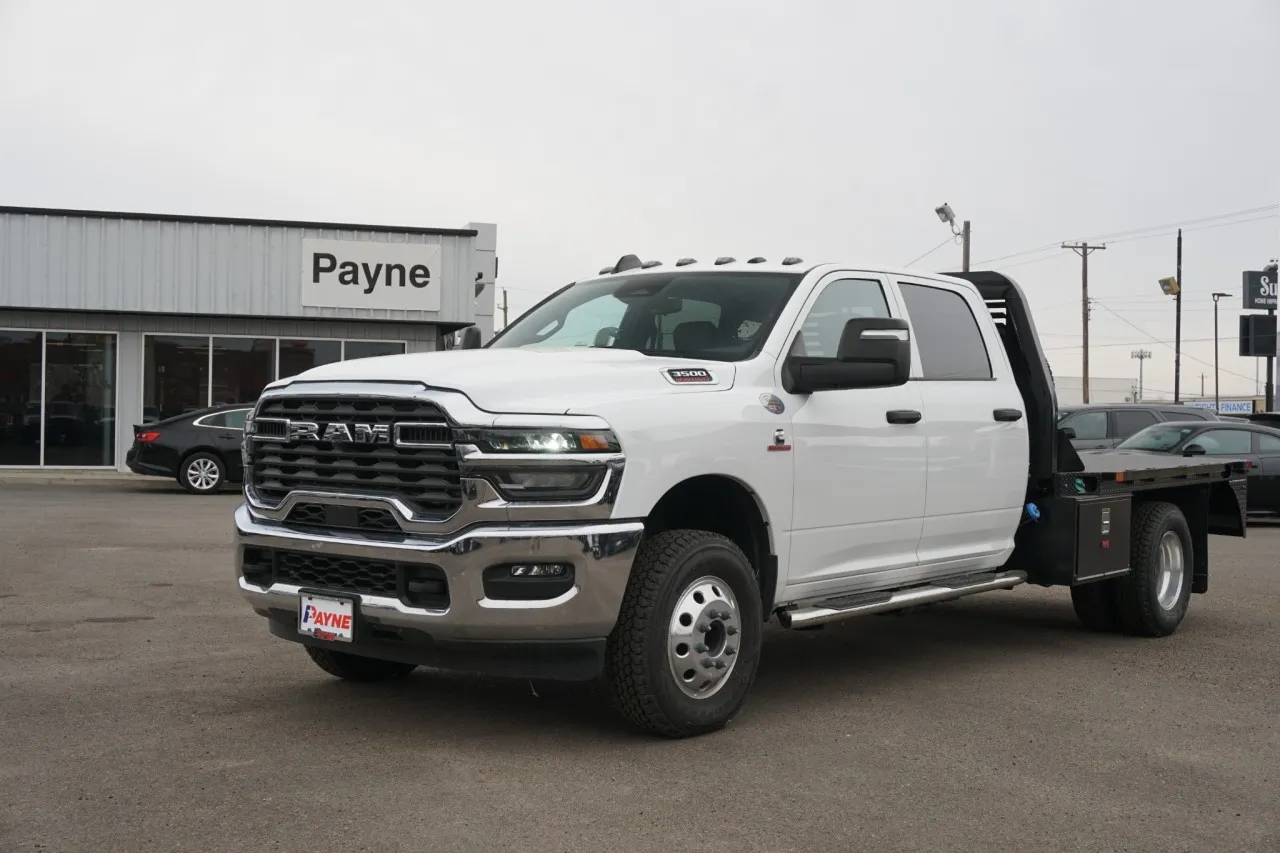 2025 RAM 3500 Chassis Cab Tradesman
