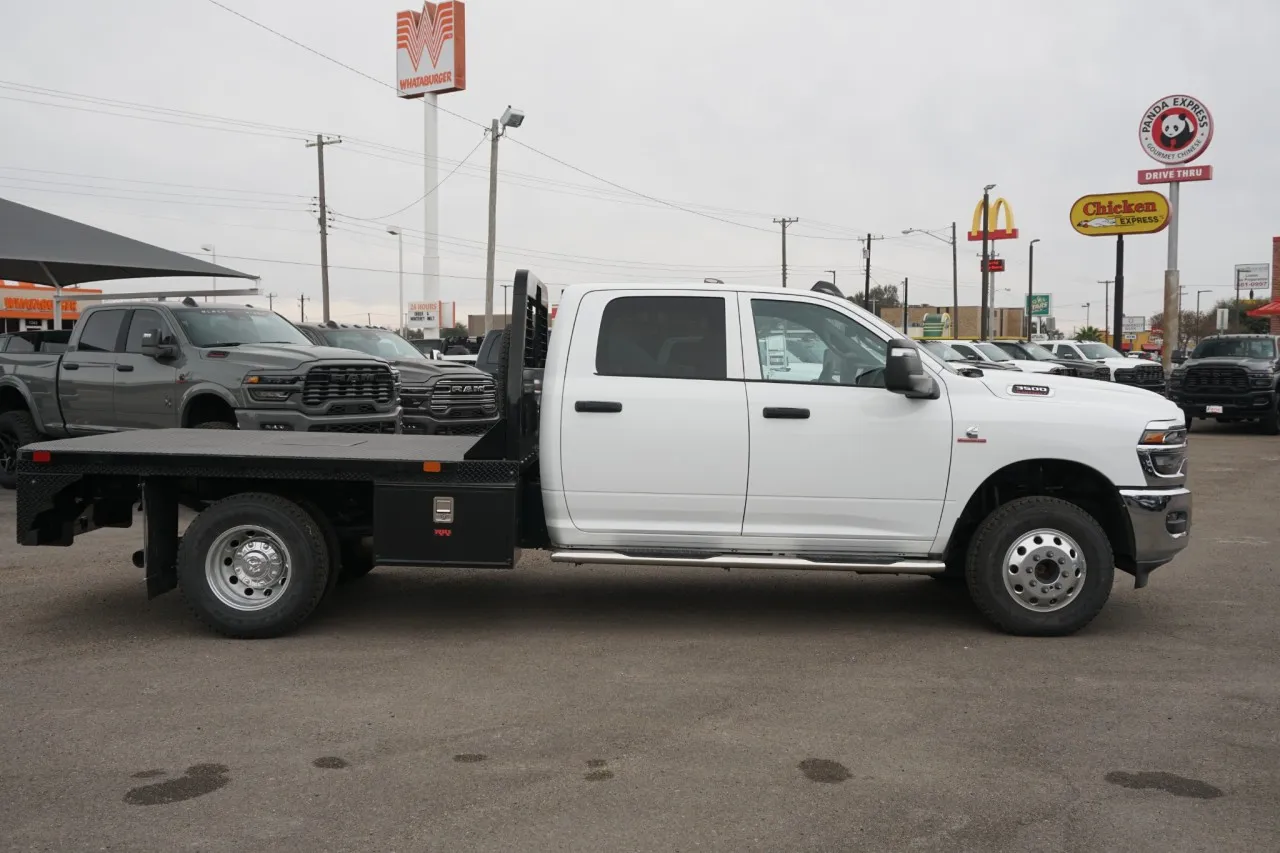 2025 RAM 3500 Chassis Cab Tradesman