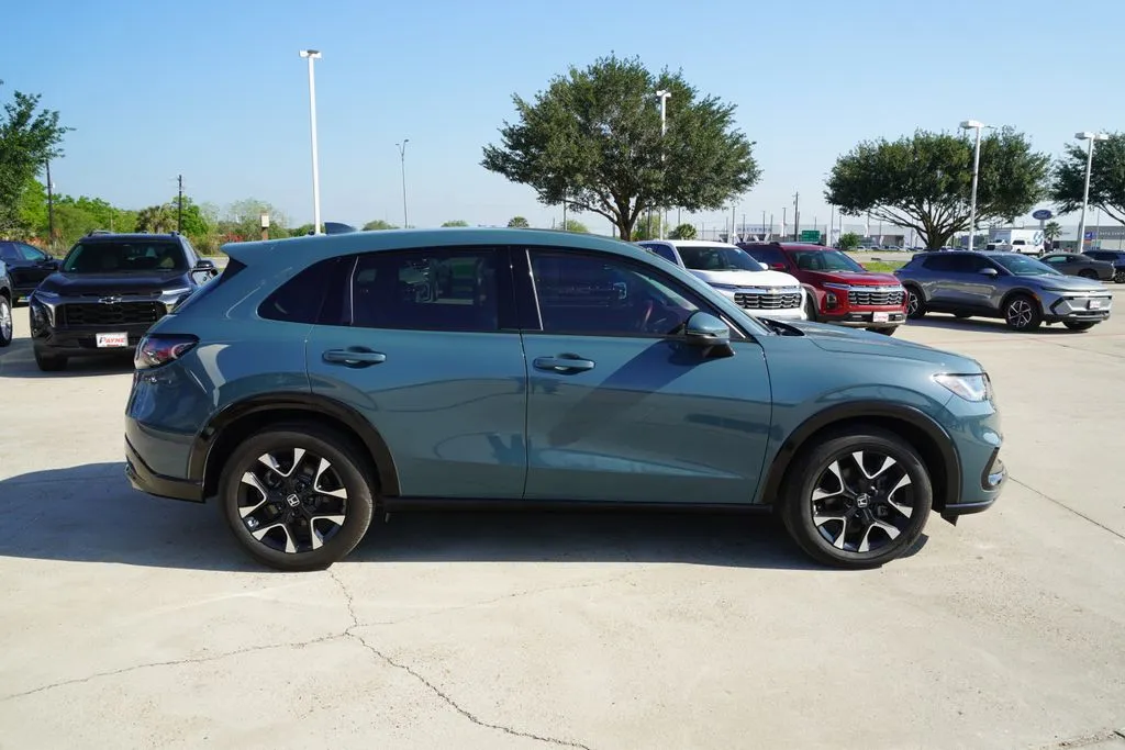 2026 Honda HR-V EX-L