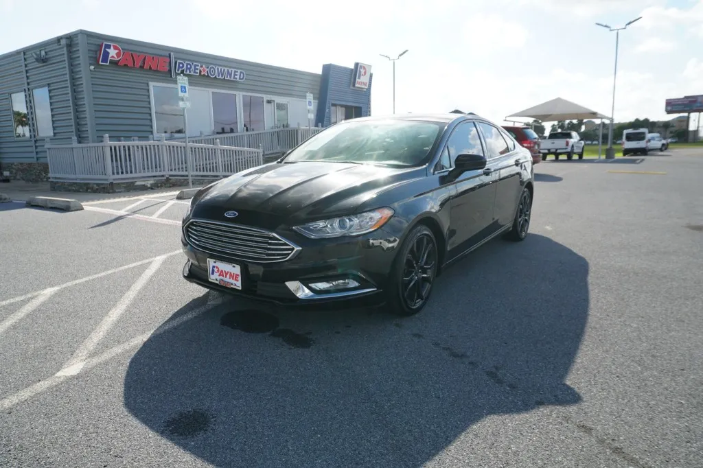 2018 Ford Fusion SE