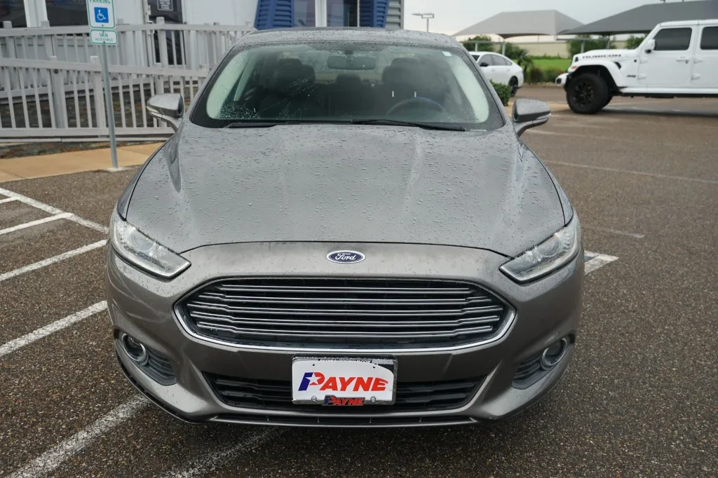 2014 Ford Fusion SE