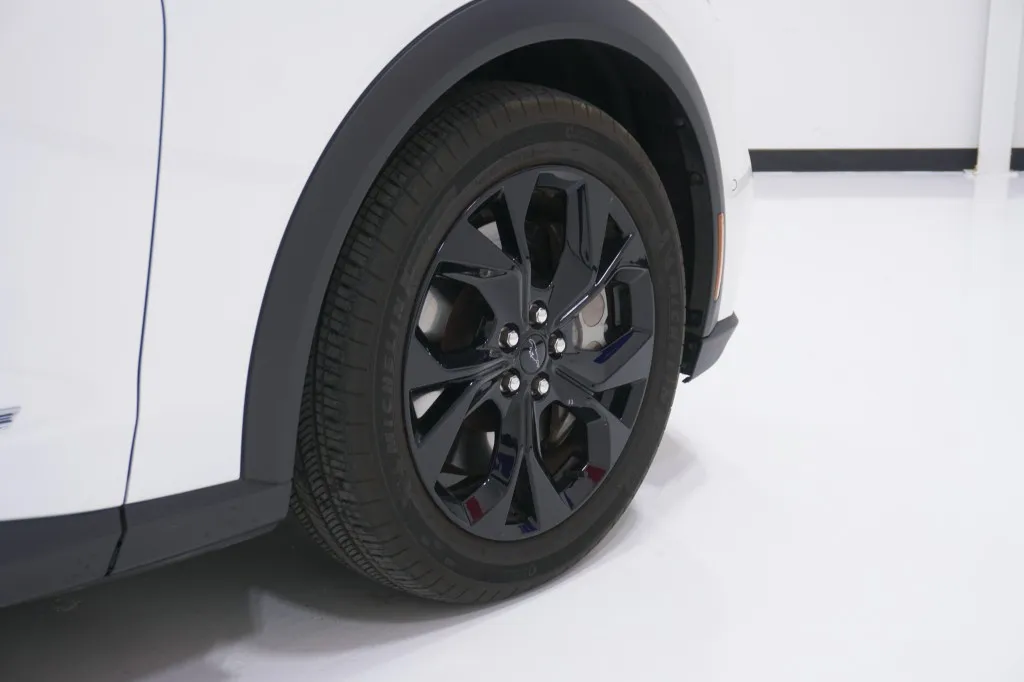 2024 Ford Mustang Mach-E Select