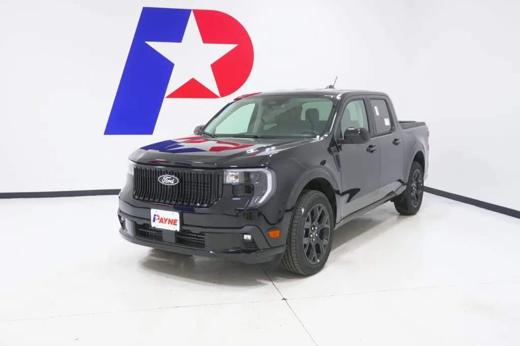 2025 Ford Maverick Lobo Standard
