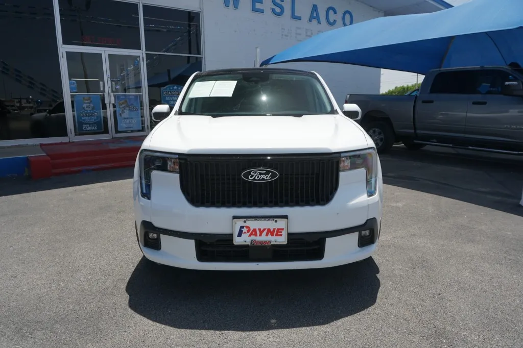 2025 Ford Maverick Lobo Standard