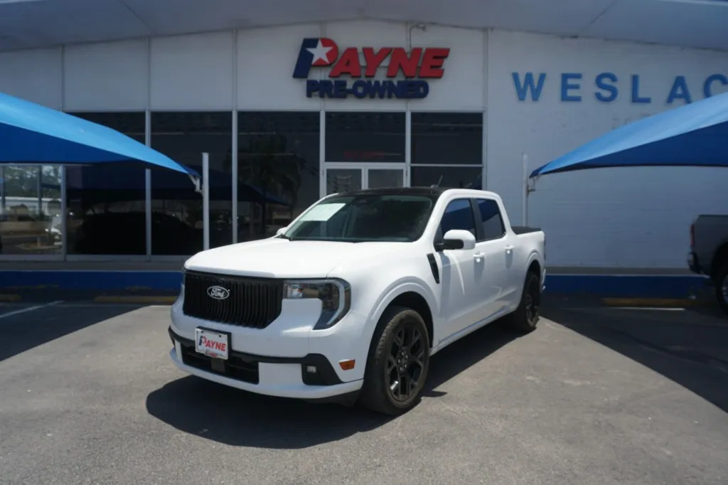 2025 Ford Maverick Lobo Standard