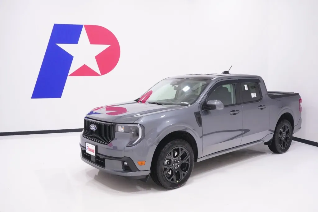 2026 Ford Maverick Lobo Standard