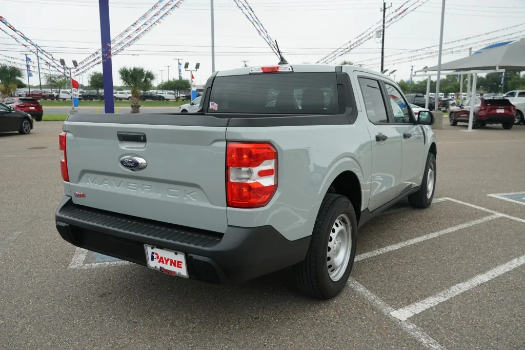 2024 Ford Maverick XL