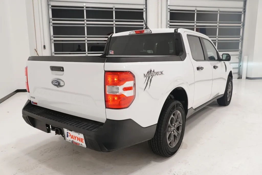 2023 Ford Maverick XL