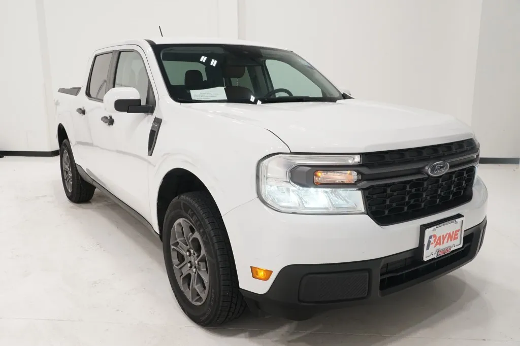 2023 Ford Maverick XL