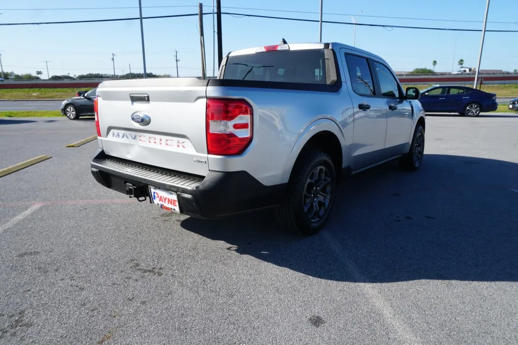 2022 Ford Maverick XLT photo 8