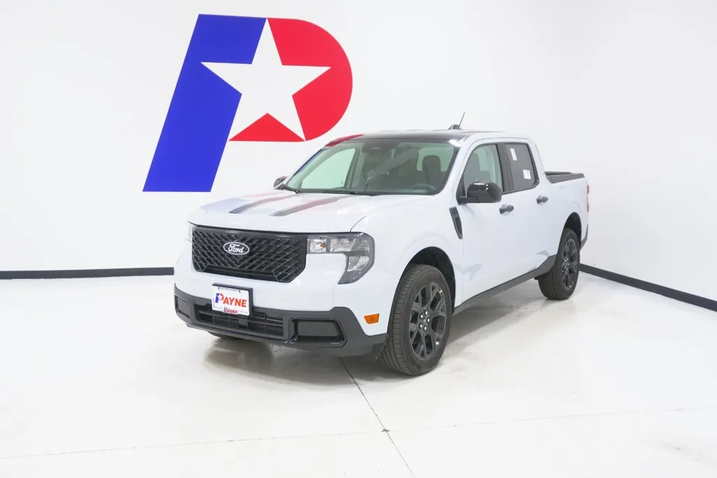 2025 Ford Maverick XLT's photo