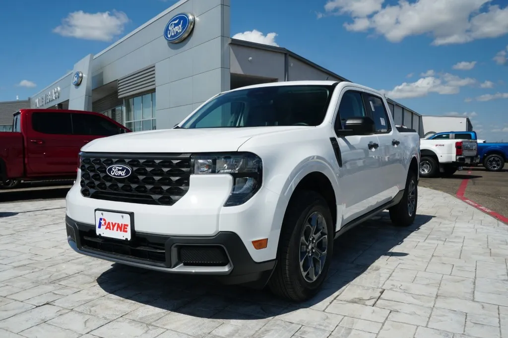 2025 Ford Maverick XLT