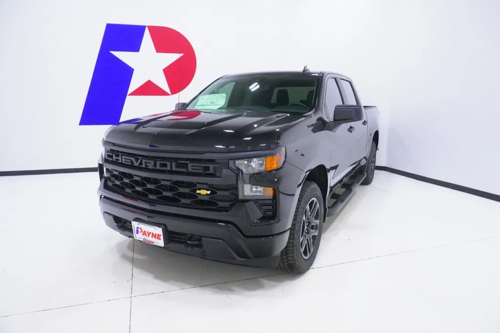 2026 Chevrolet Silverado 1500 Custom