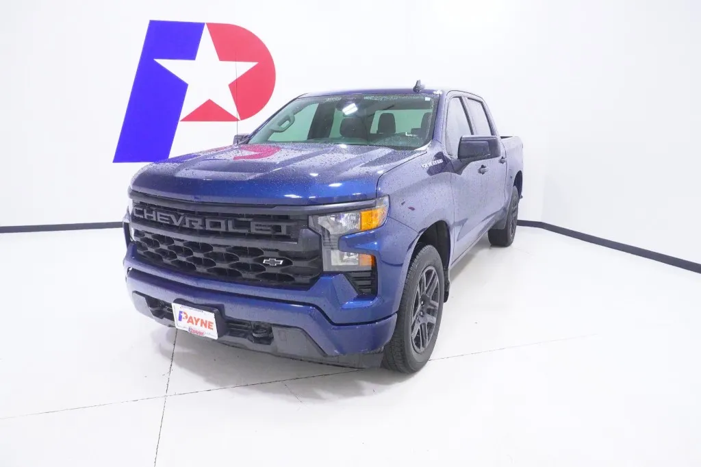 2022 Chevrolet Silverado 1500 Custom