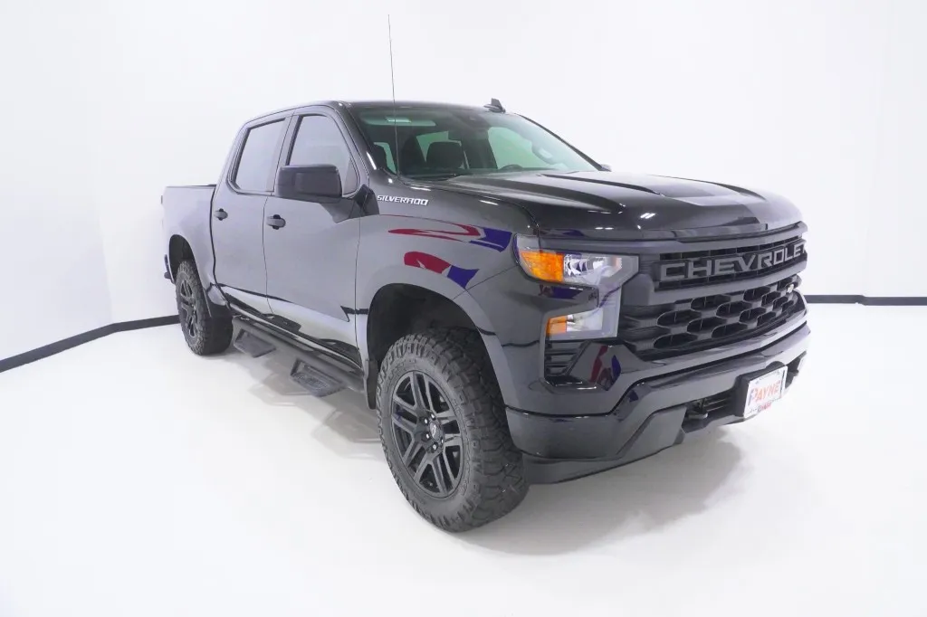 2022 Chevrolet Silverado 1500 Custom 2022 Chevrolet Silverado 1500 Custom