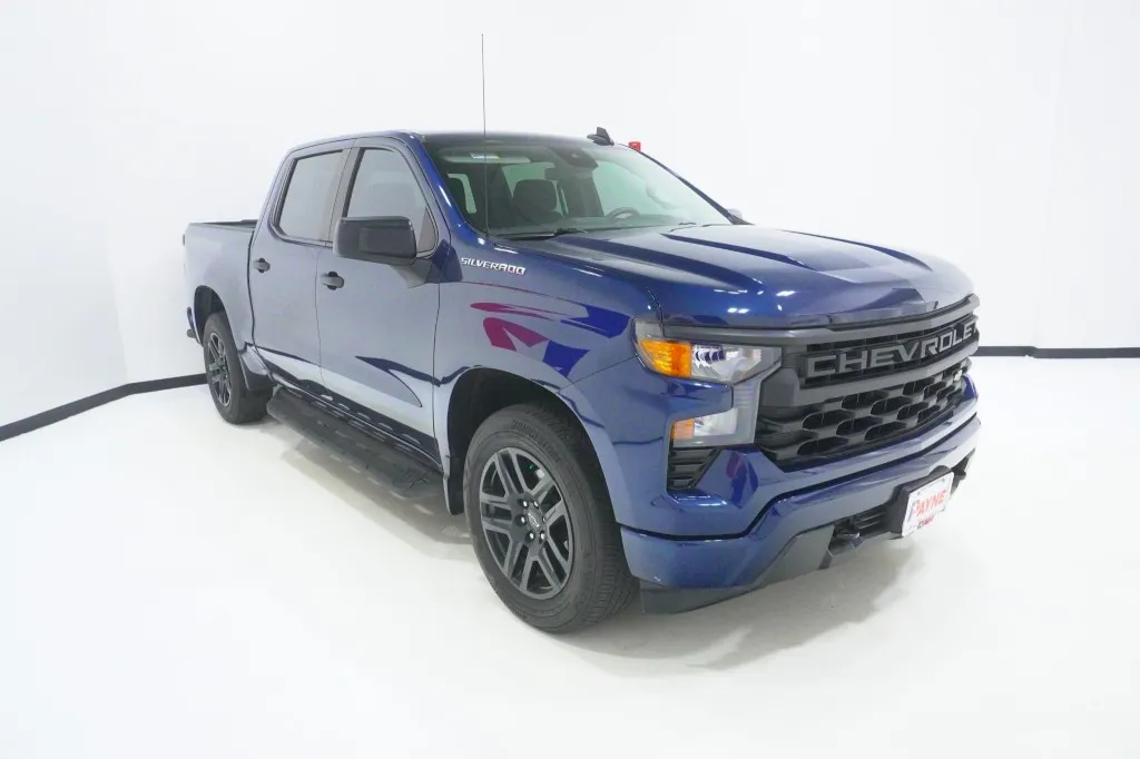 2023 Chevrolet Silverado 1500 Custom 2023 Chevrolet Silverado 1500 Custom