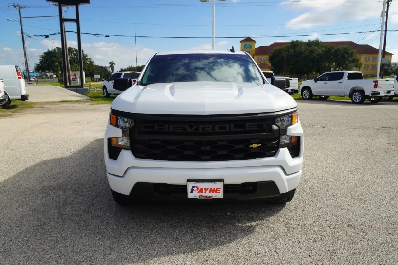 2025 Chevrolet Silverado 1500 Custom