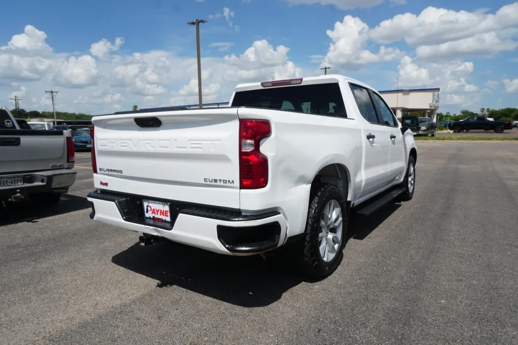 2023 Chevrolet Silverado 1500 Custom