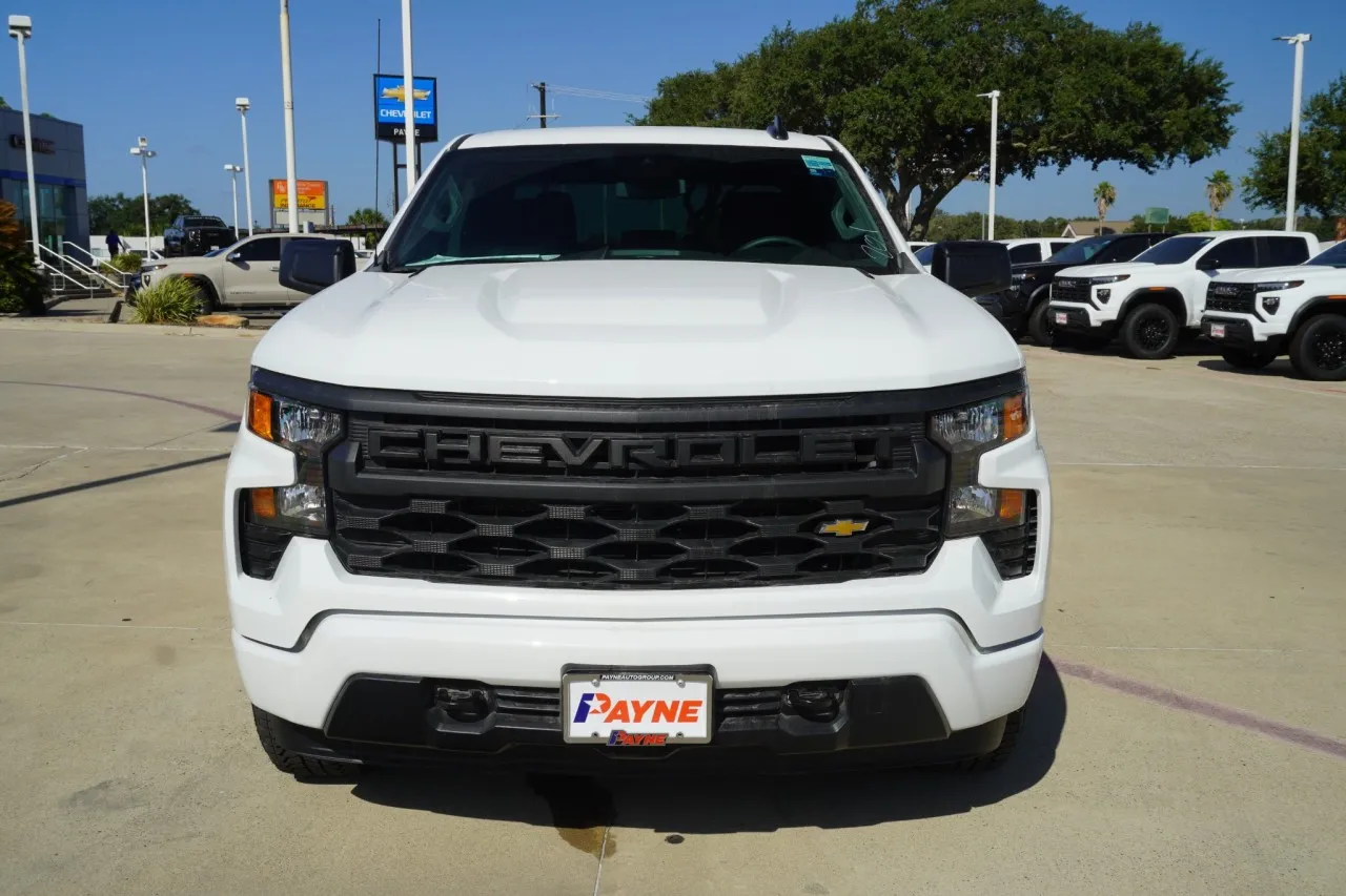 2026 Chevrolet Silverado 1500 Custom